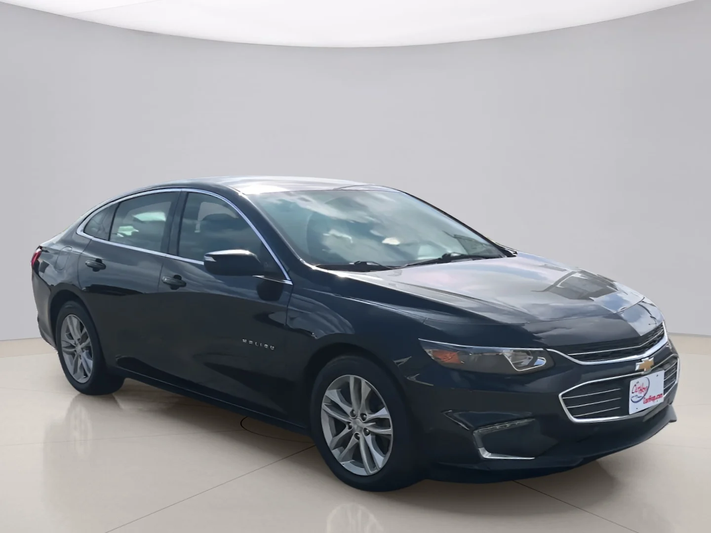 Used 2018 Black Chevrolet LT image 8