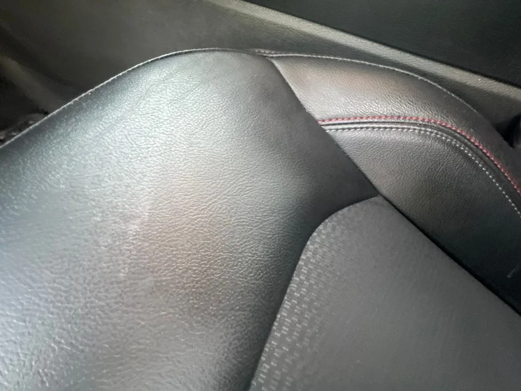 Used 2025 Silver Jeep Trailhawk image 13