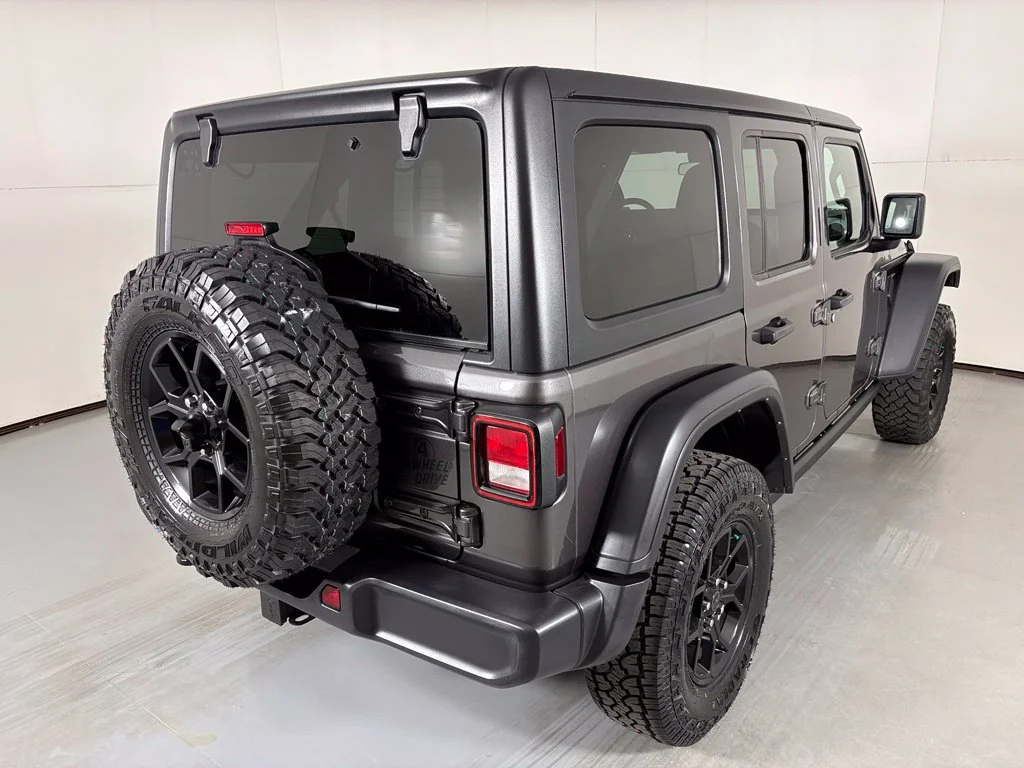 Used 2025 Gray Jeep Willys image 8