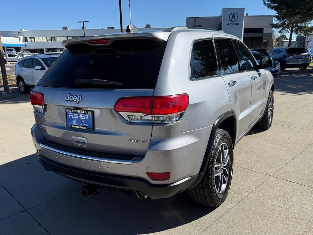 Used 2019 Billet Silver Metallic Jeep Limited image 4