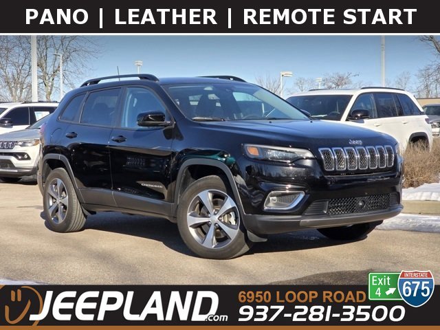 Used 2022 Diamond Black Crystal Pearlcoat Jeep Limited image 1