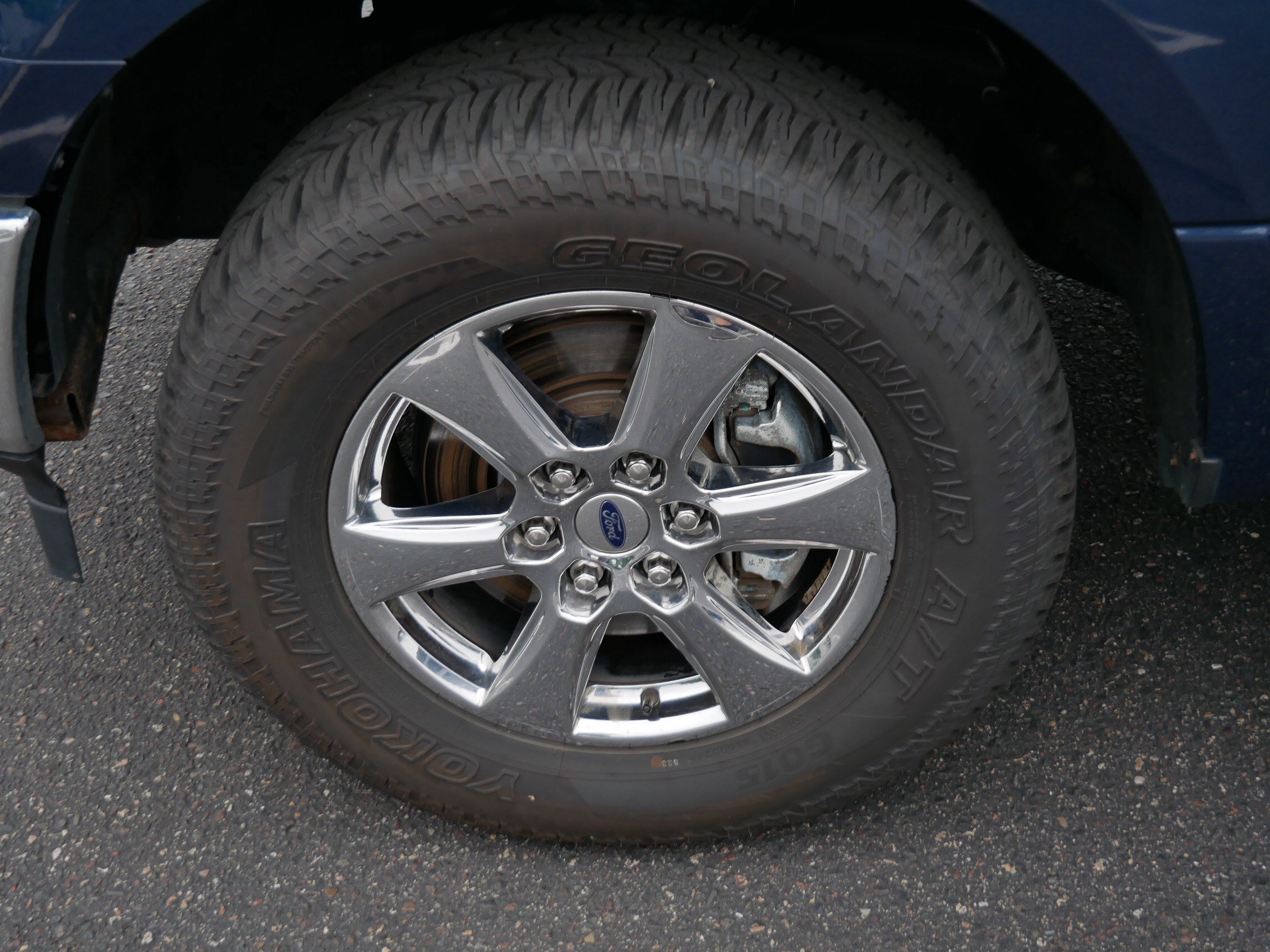 Used 2018 Blue Jeans Metallic Ford XLT image 15