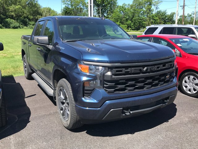 2022 Chevrolet Silverado 1500 Custom 4X4 Crew Cab Short Box's photo