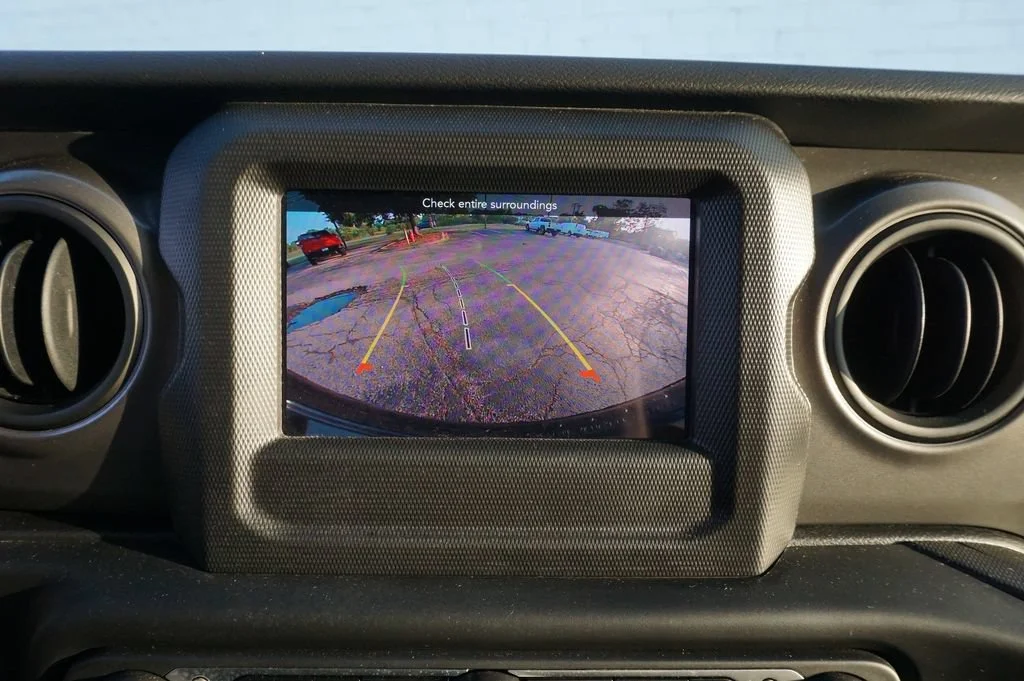 2023 Jeep Wrangler 2-Door Willys Sport - Photo 20