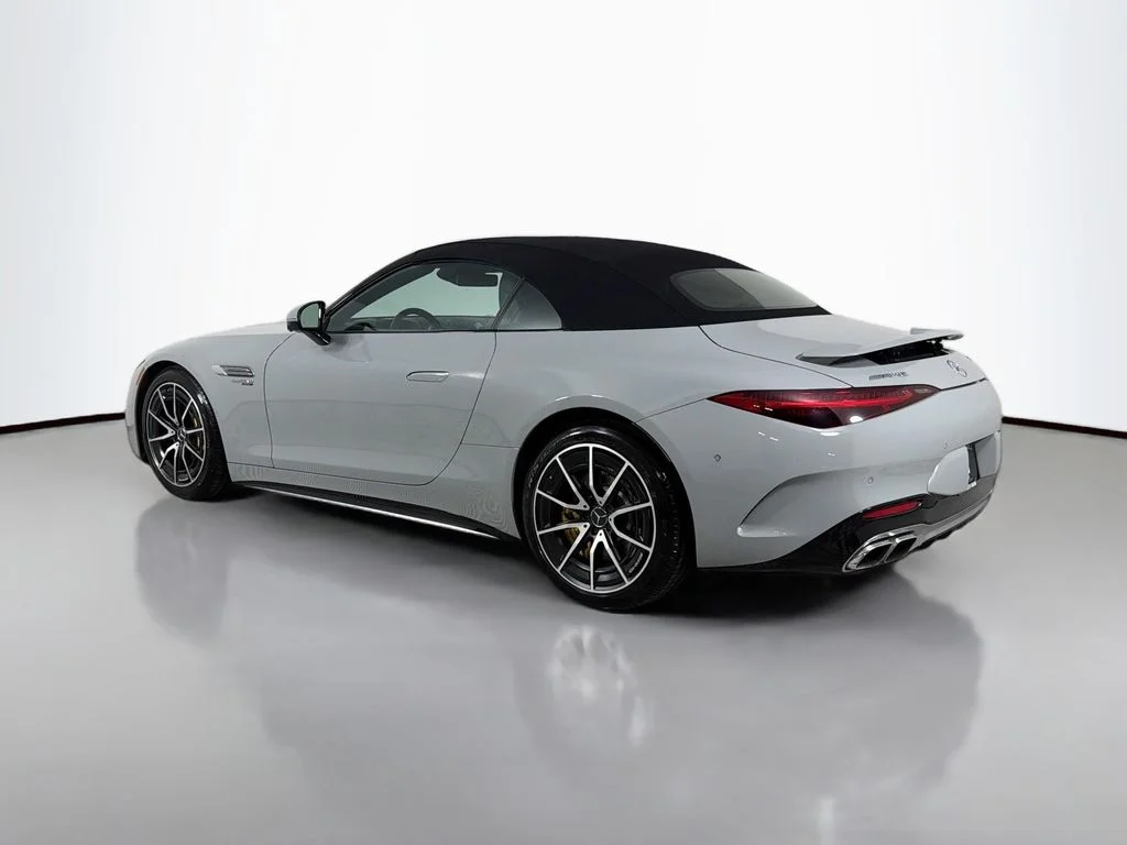 Used 2022 Gray Mercedes-Benz SL 63 AMG® image 7
