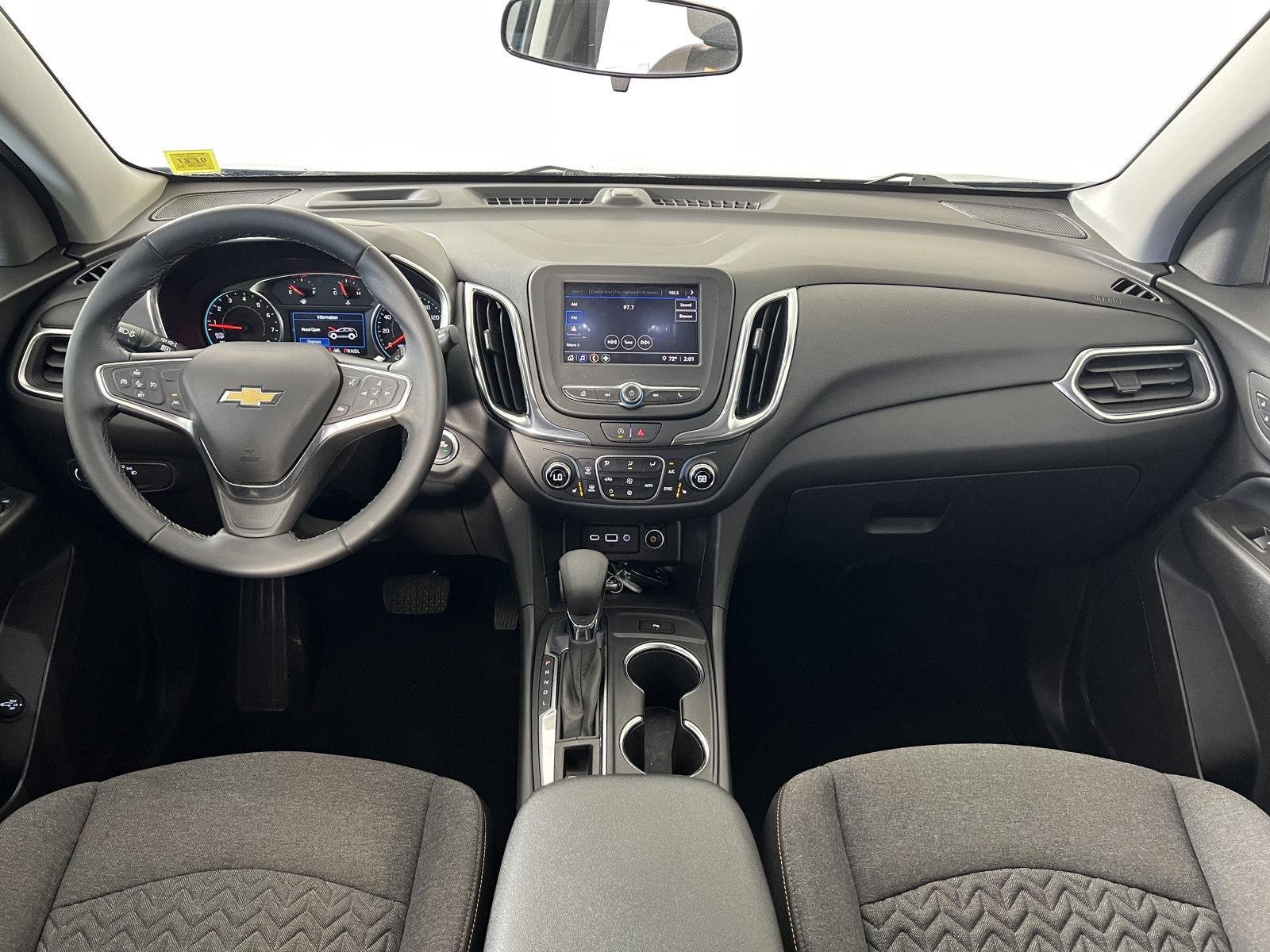 Used 2024 Lakeshore Blue Metallic Chevrolet LT image 19