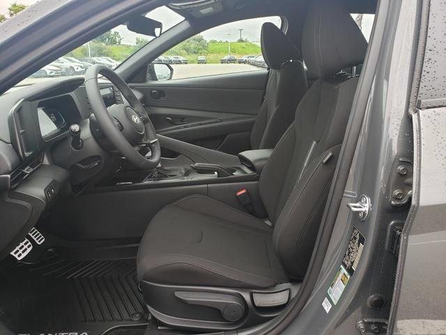 New 2026 Gray Hyundai SEL Sport image 10