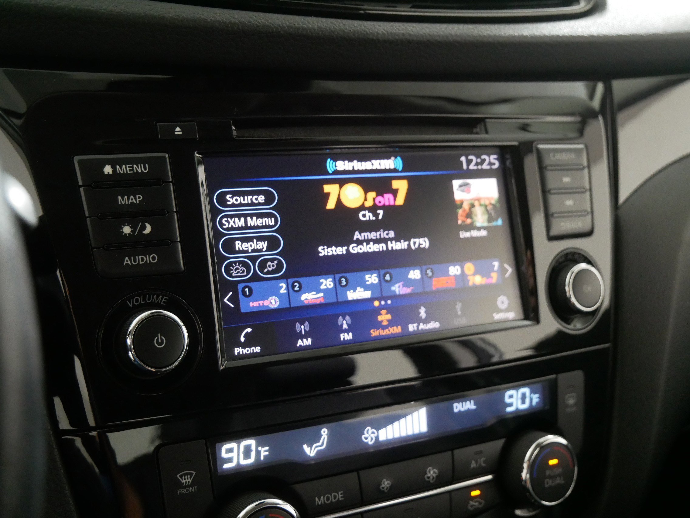 2022 Nissan Rogue Sport SL - Photo 22