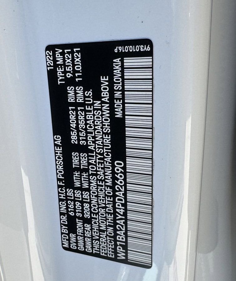 Used 2023 White Porsche Base image 32