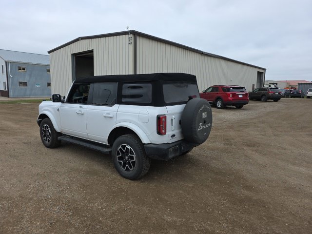 Used 2023 White Ford Outer Banks image 4