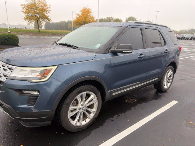 Used 2018 Blue Metallic Ford XLT image 3