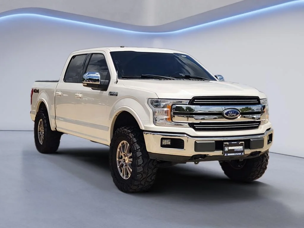 Used 2018 White Platinum Metallic Tri-Coat Ford LARIAT image 5