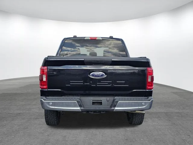 Certified Used 2022 Agate Black Metallic Ford XLT image 5