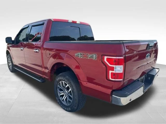 Used 2018 Red Ford XLT image 5