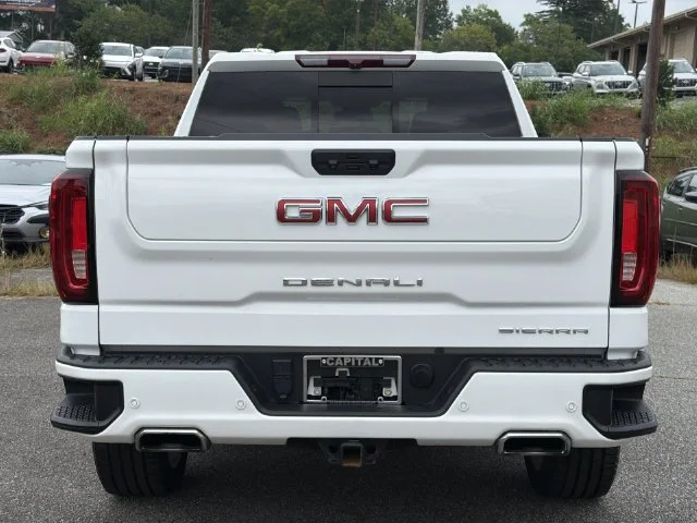 Used 2023  GMC Denali image 12