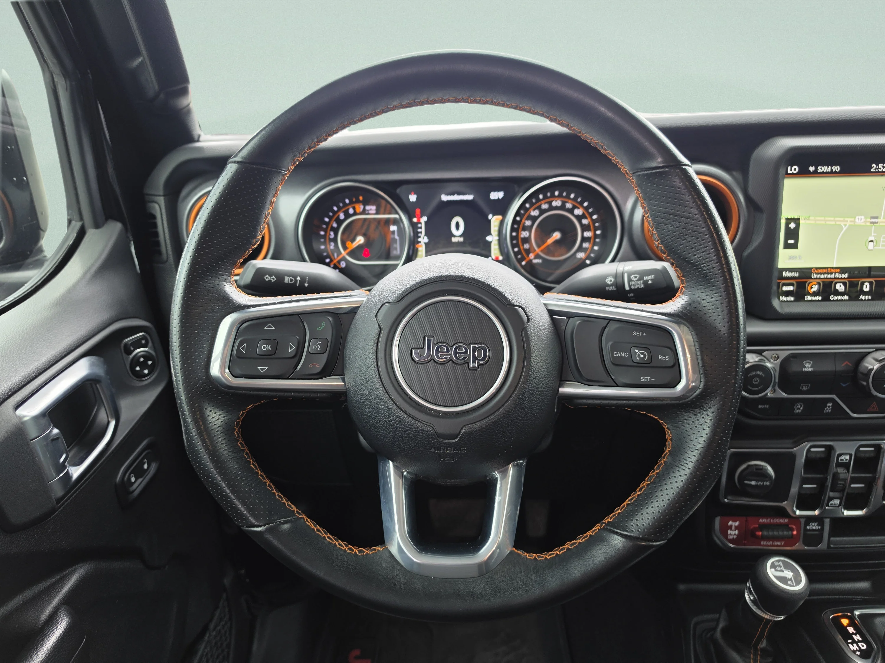 Used 2023 Black Clearcoat Jeep Mojave image 20
