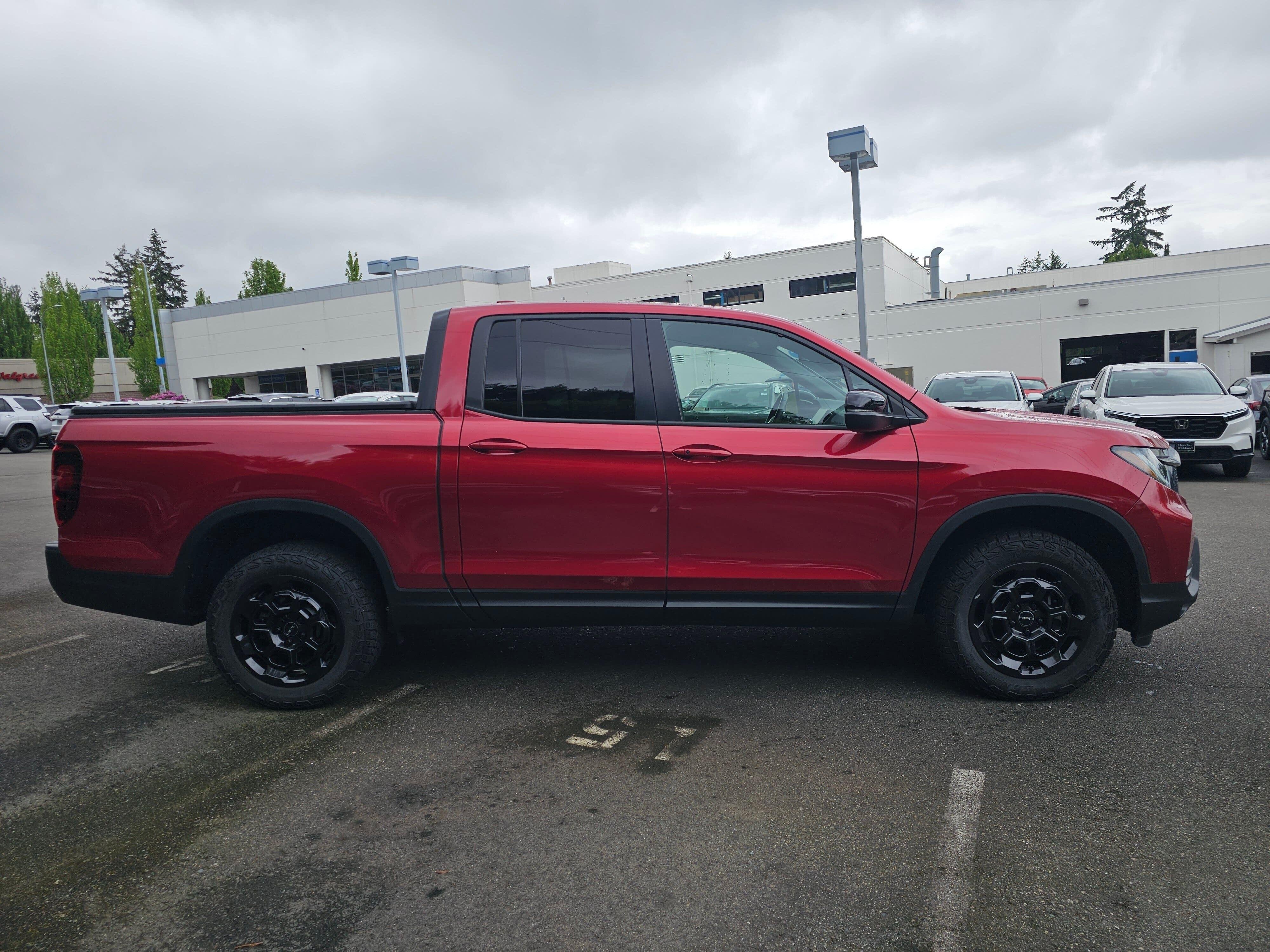 Used 2025 Radiant Red Metallic II Honda TrailSport+ image 8
