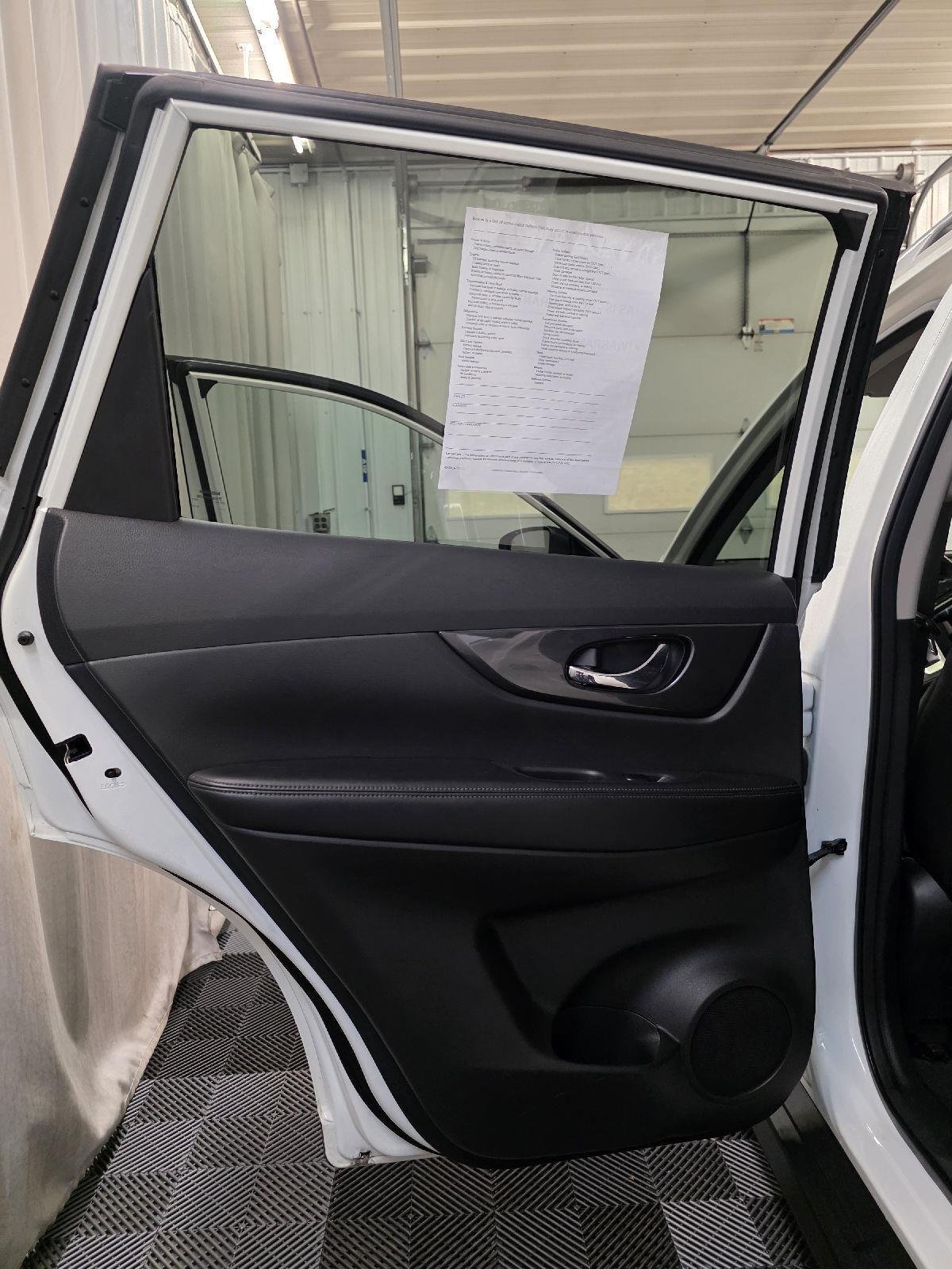 Used 2020 Pearl White Tricoat Nissan SV image 20