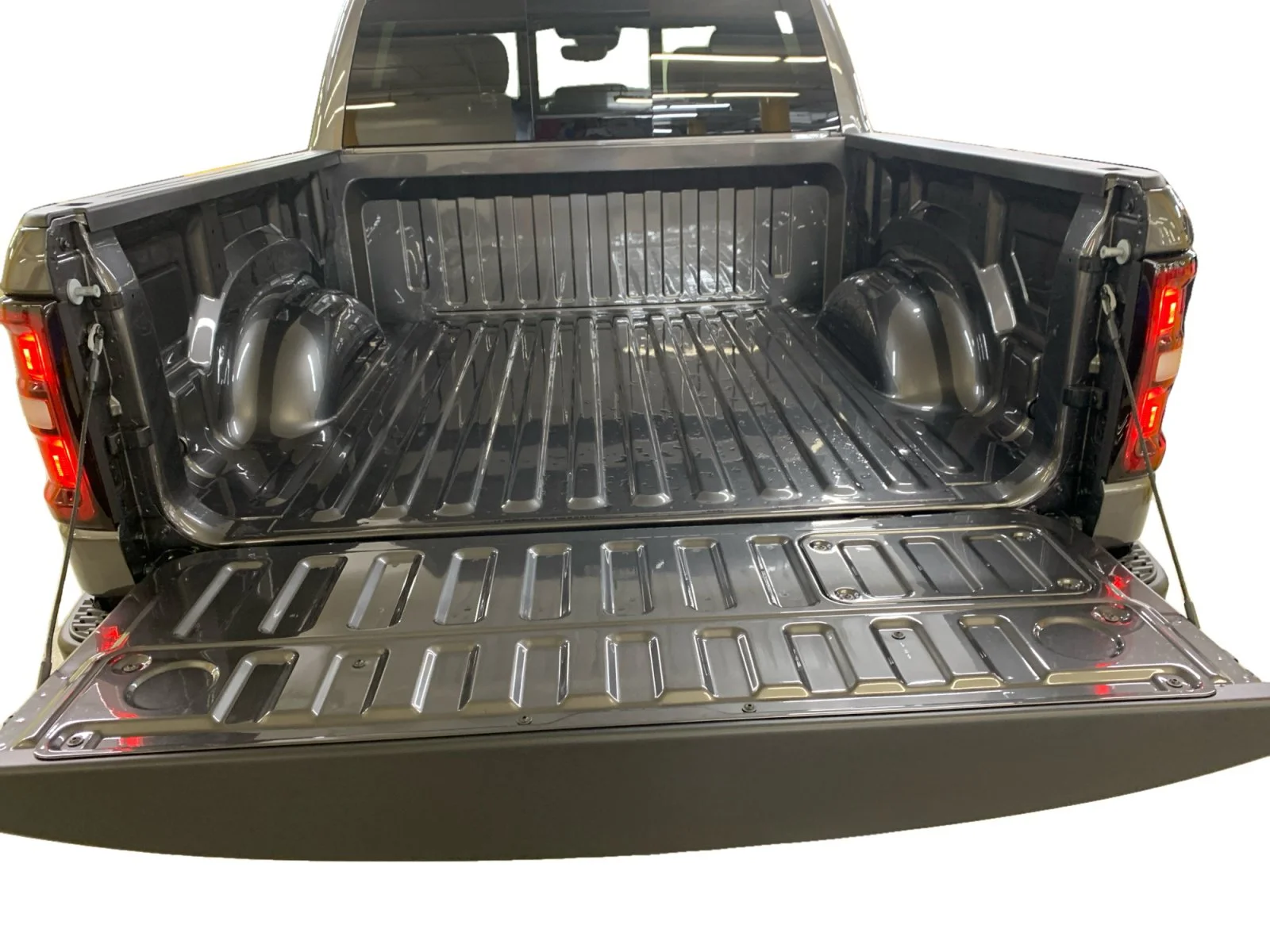 New 2026 Granite Crystal Metallic Ram Rebel image 19