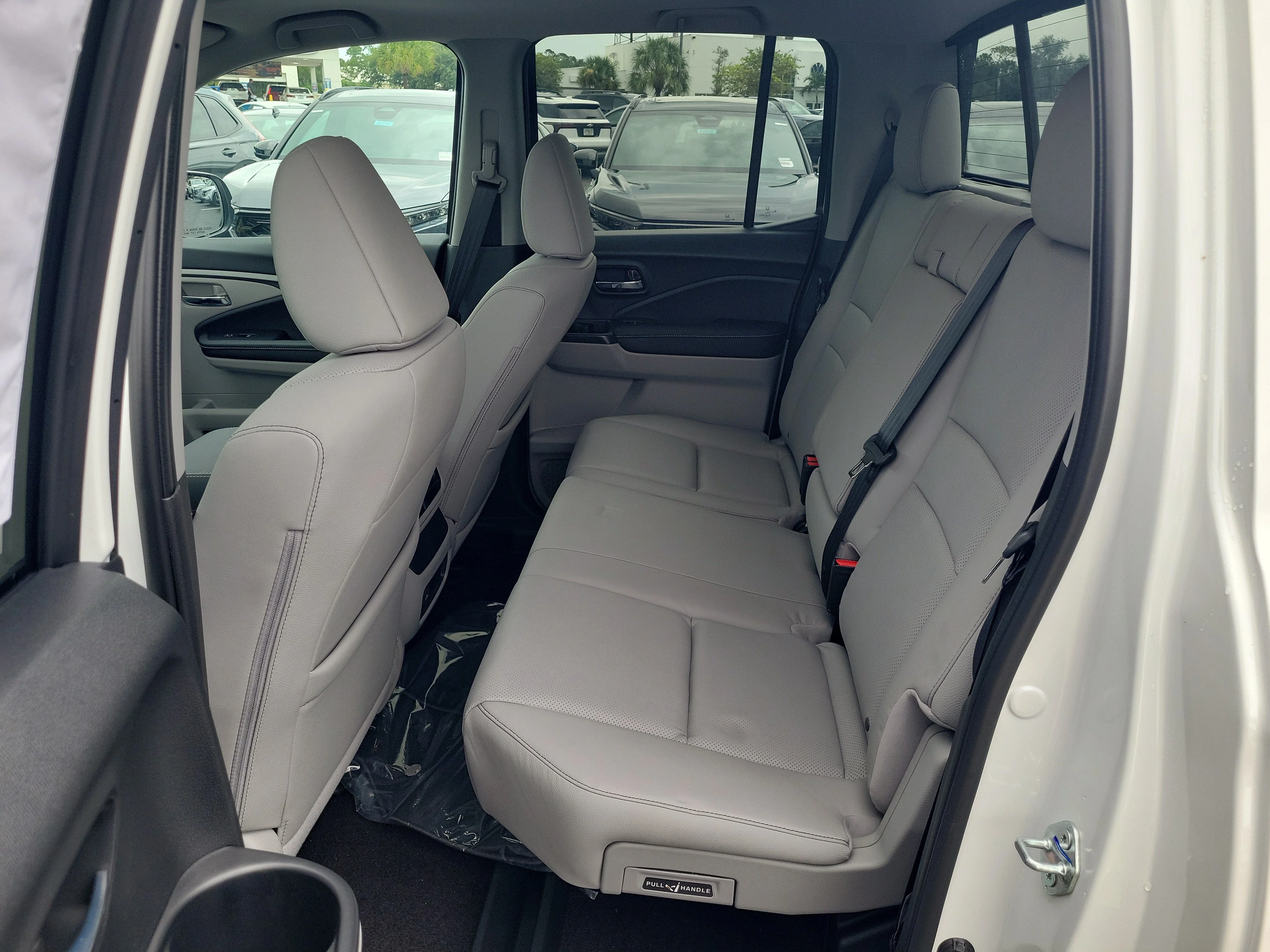 Certified Used 2026 Platinum White Pearl Honda RTL image 14