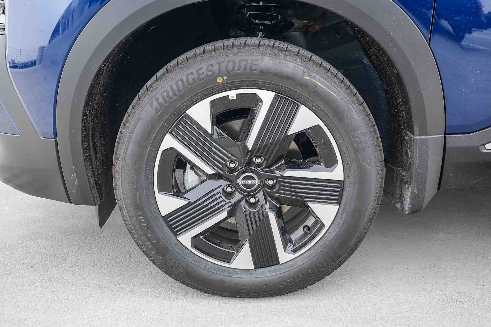 New 2027 Deep Blue Pearl Nissan SV image 11