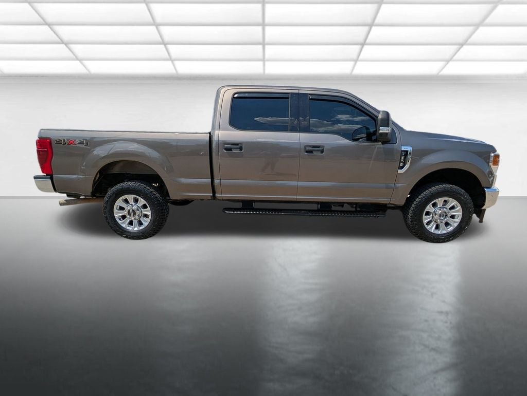 Used 2020 Gray Ford XLT image 30