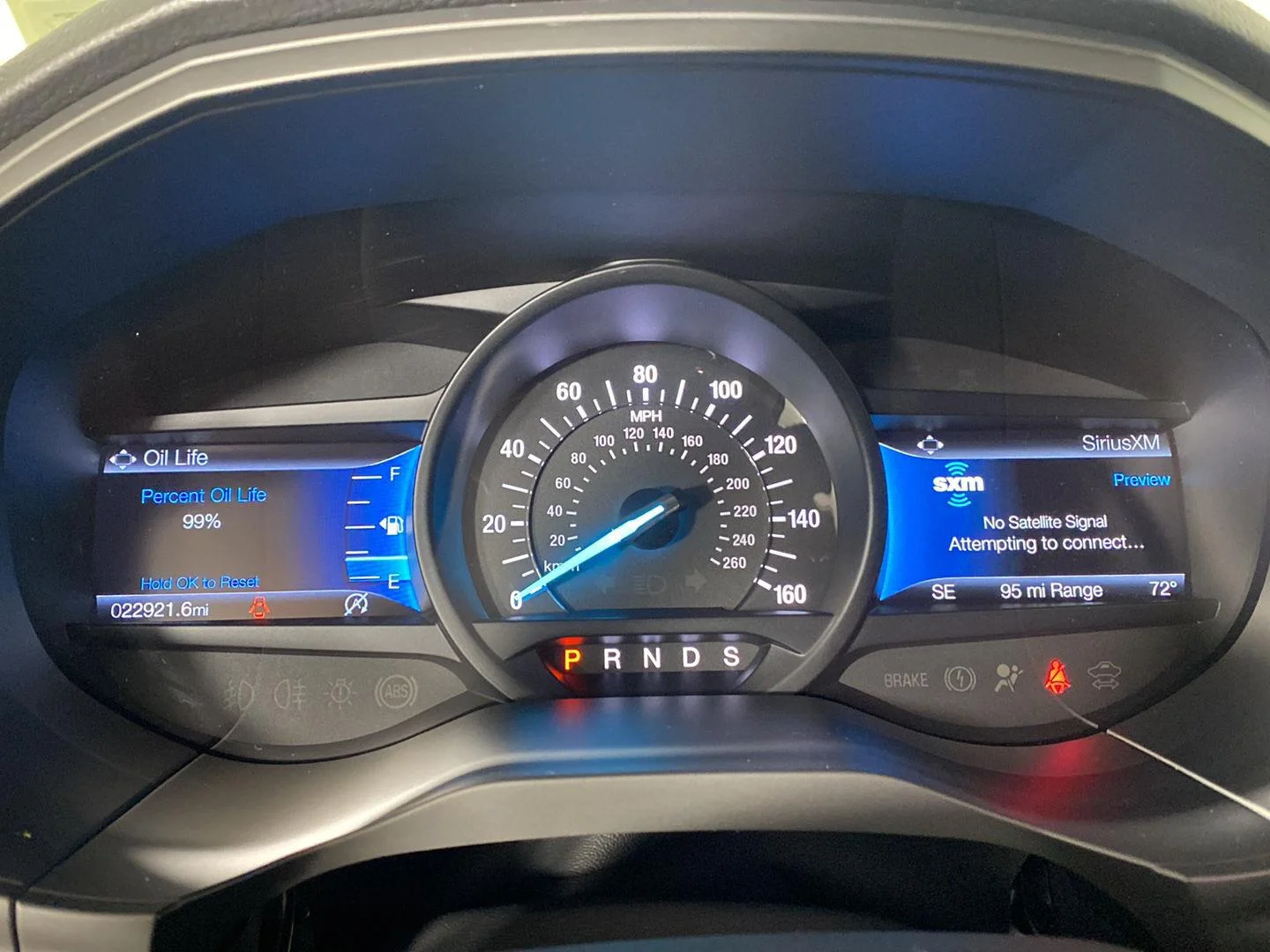 Used 2022 Iconic Silver Ford SEL image 2