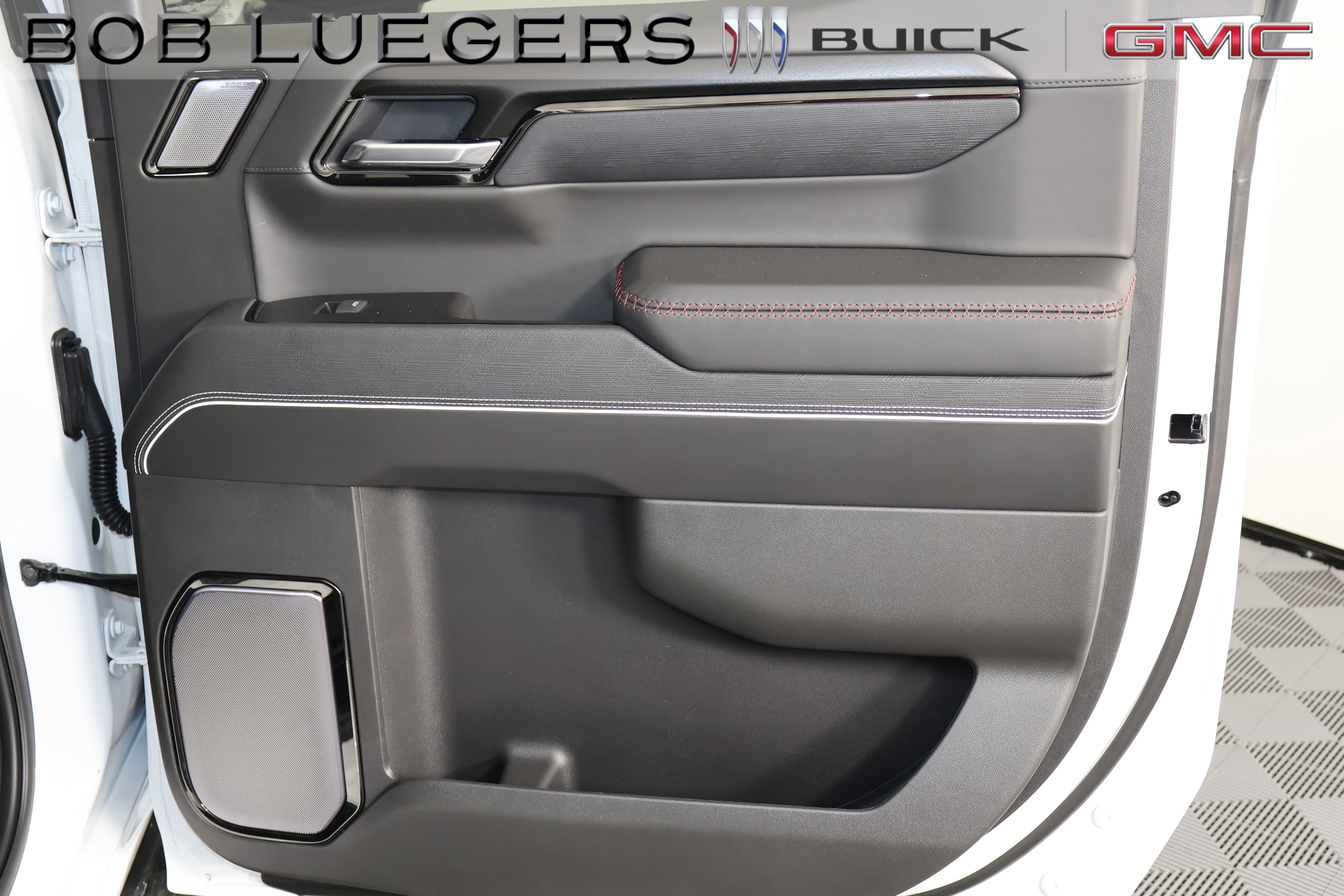 2026 GMC Sierra 1500 AT4X - Photo 22