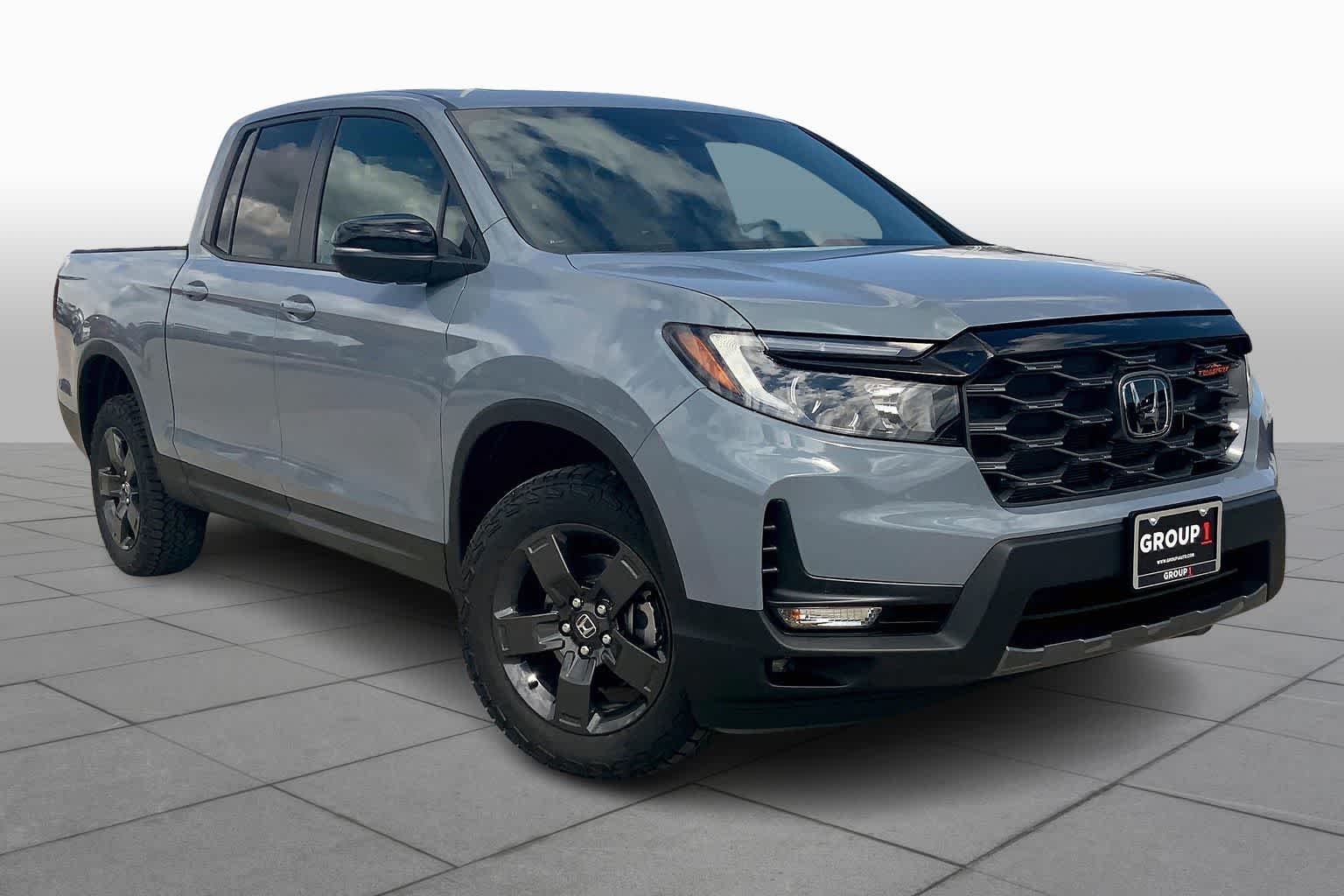 New 2026 Sonic Gray Pearl Honda TrailSport image 2