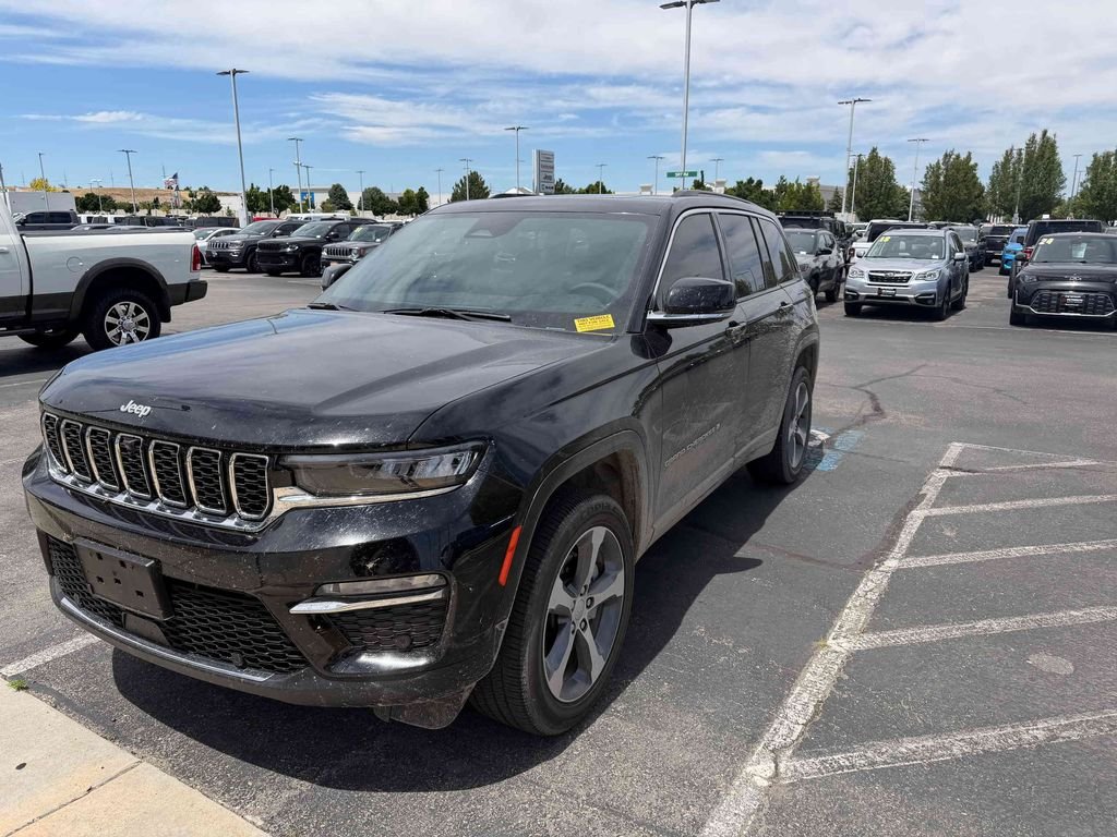 Used 2025 Black Jeep Limited image 2