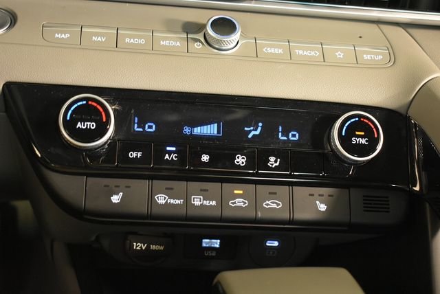 2025 Hyundai Elantra SEL - Photo 35