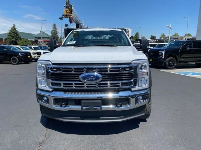 2025 Ford F-600 Super Duty Chassis Cab XL - Photo 8