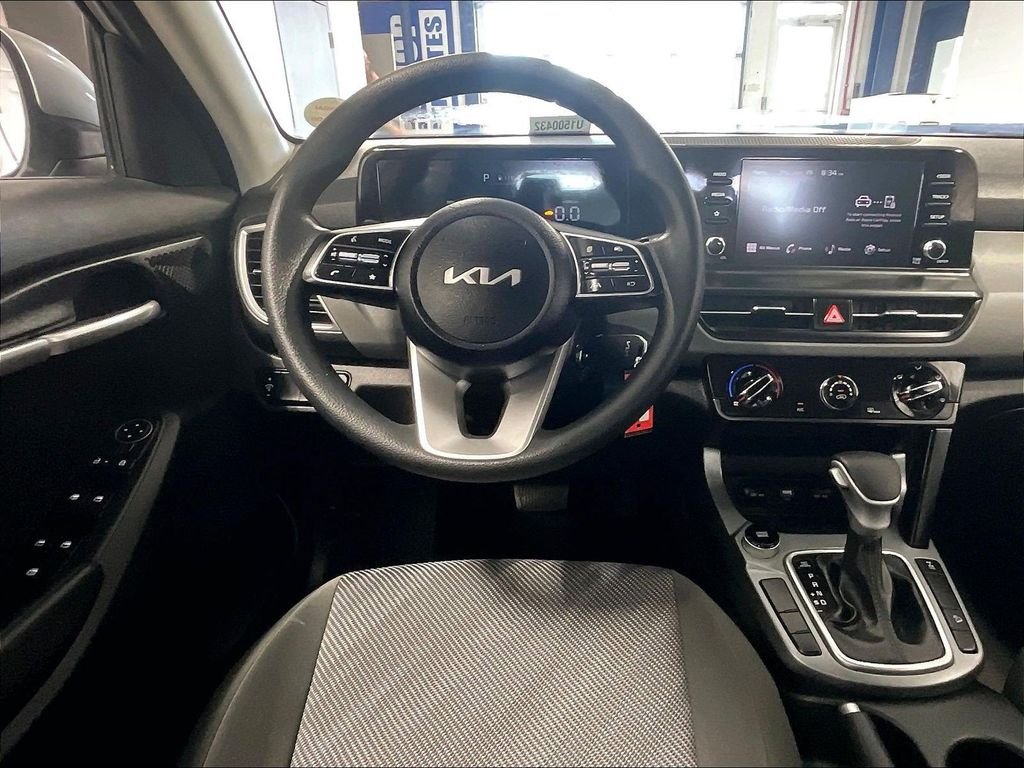 Used 2024 Gray Kia LX image 17
