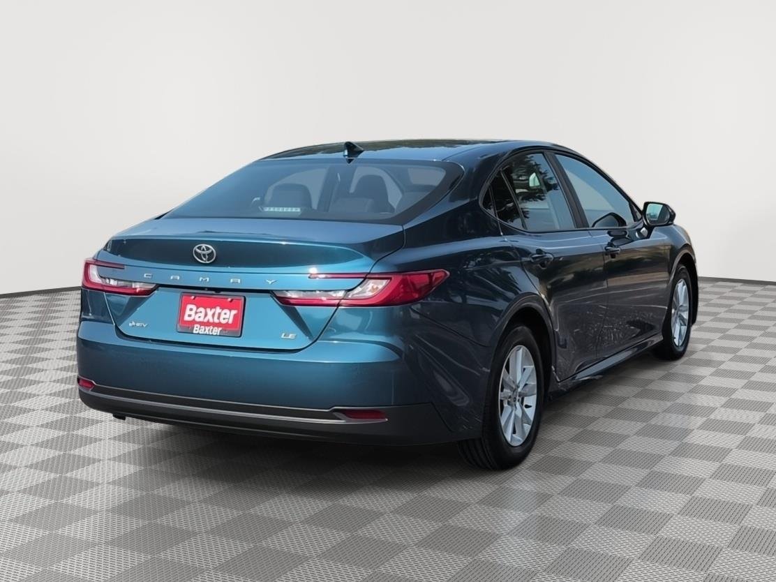 Used 2025 Ocean Gem Toyota LE image 11
