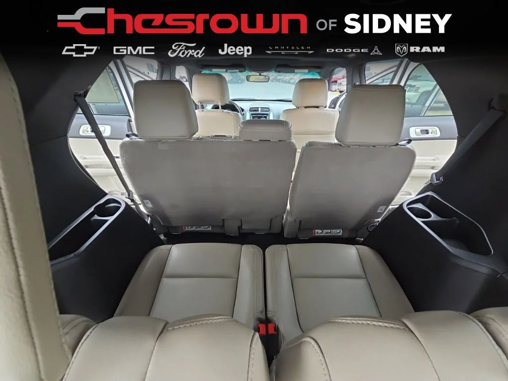 Used 2014 White Ford Limited image 22