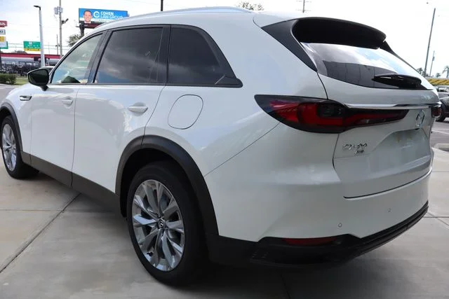 New 2026 Rhodium White Premium Mazda 3.3 Turbo Preferred AWD image 6