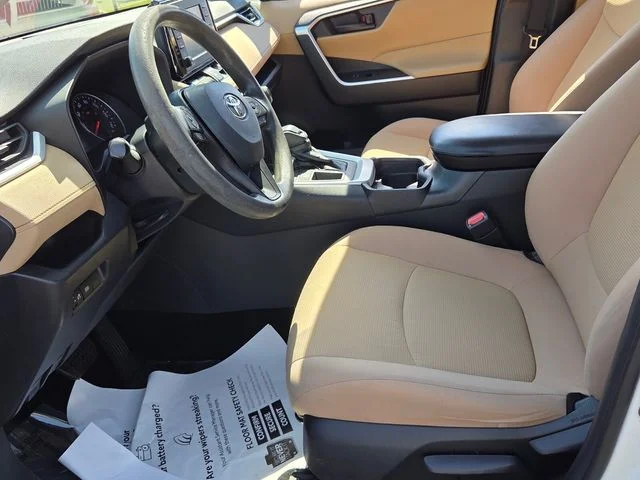 Used 2021 White Toyota LE image 5