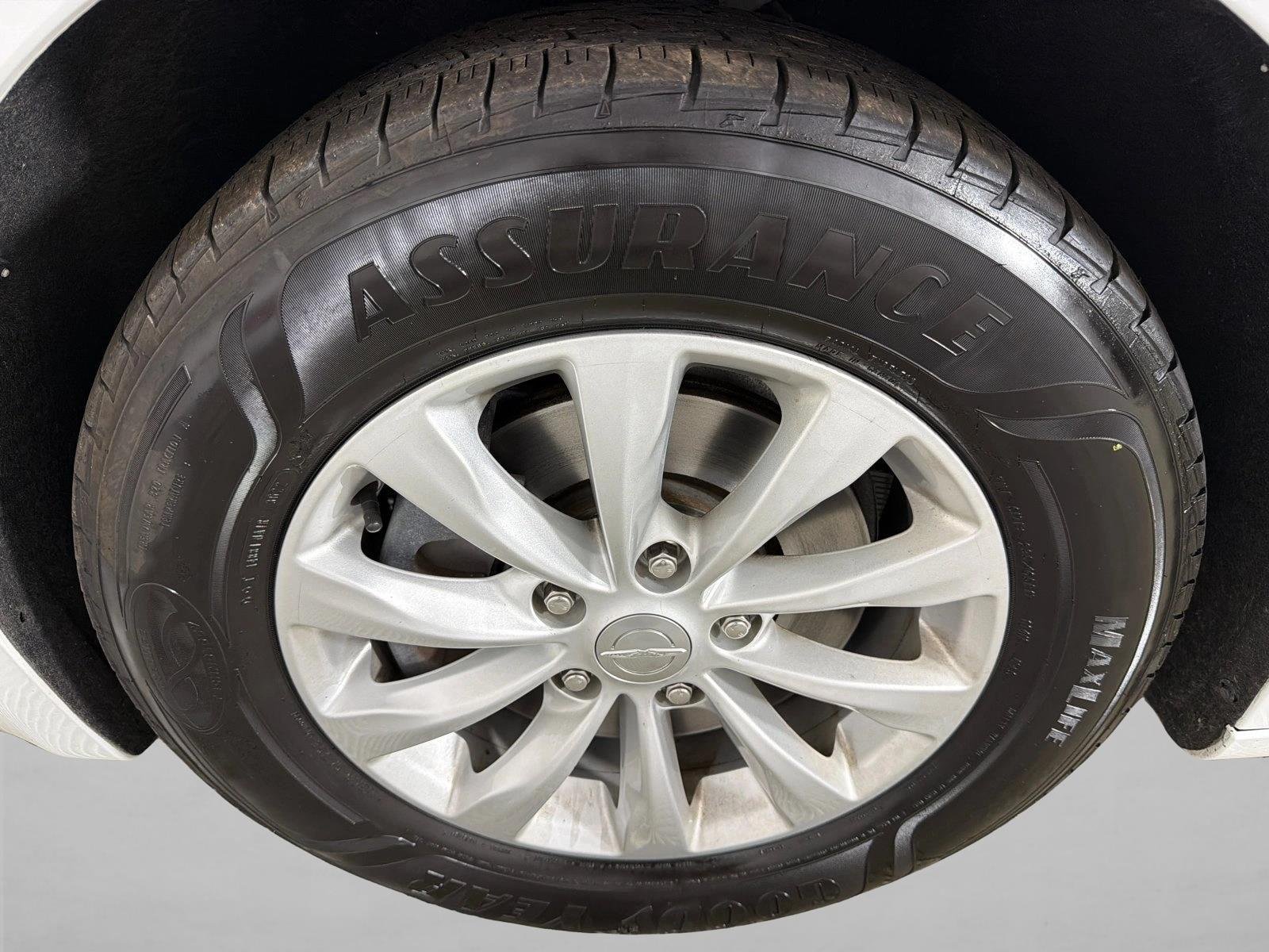 Used 2019 Blue Chrysler Touring L image 11