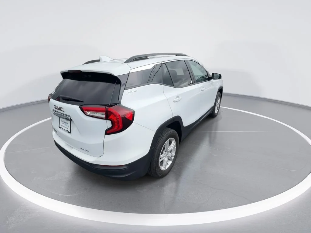 Certified Used 2023 White GMC SLE image 8