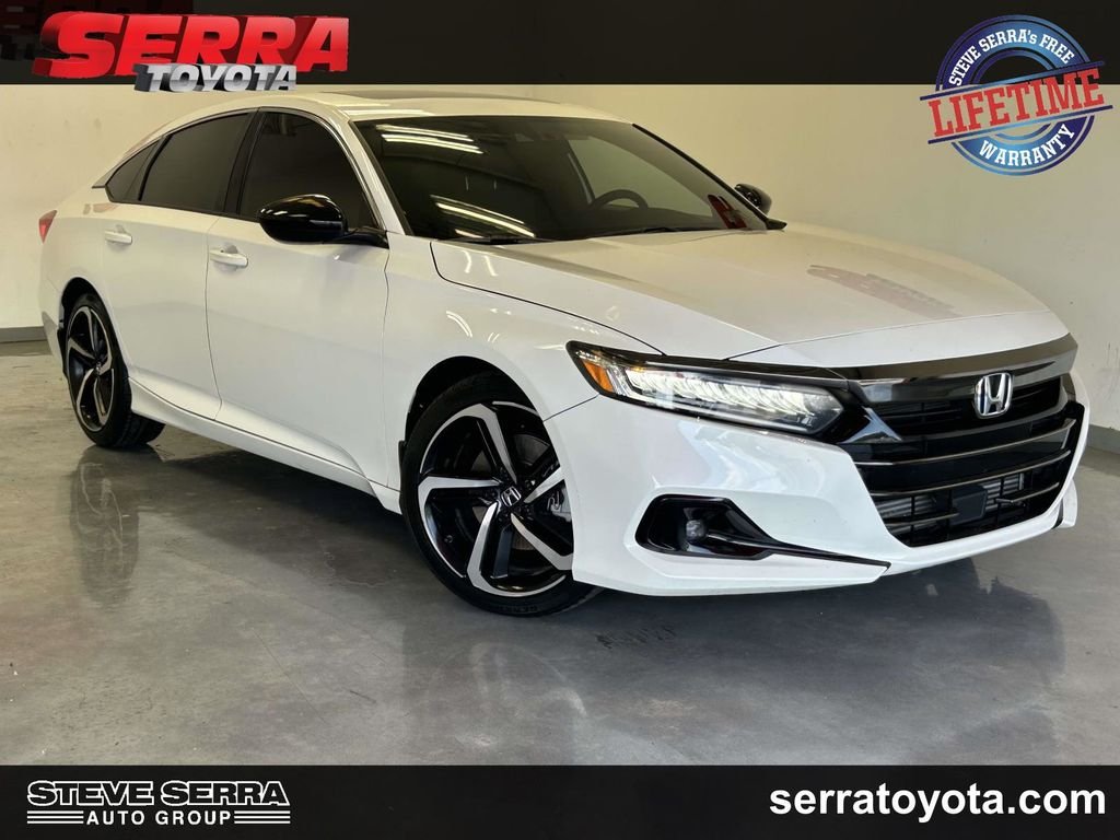 Used 2022  Honda Sport 2.0T image 1