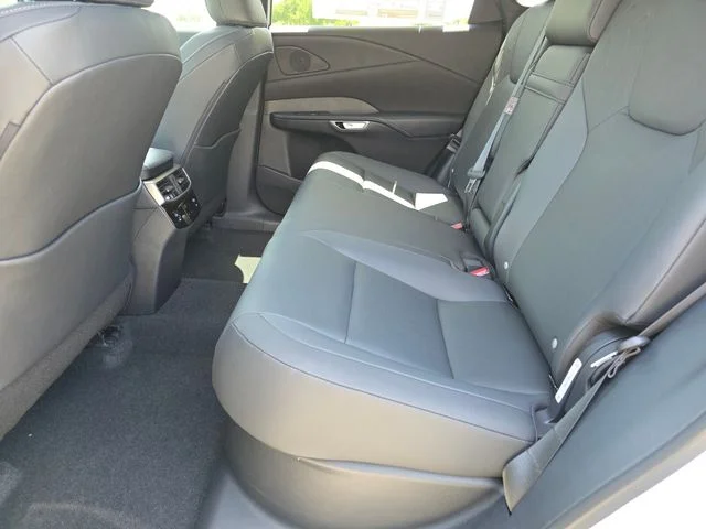 New 2026 Eminent White Pearl Lexus PREMIUM image 17