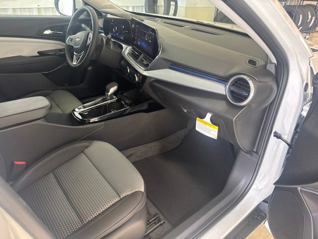 2026 Chevrolet Trax LT - Photo 26