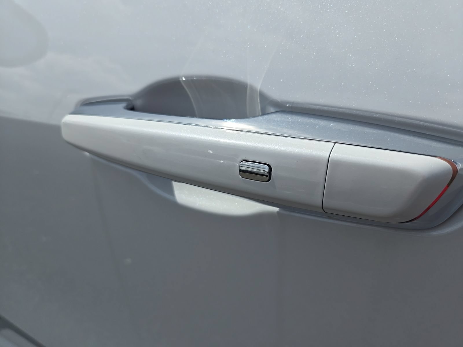 2026 GMC Acadia Denali Ultimate - Photo 17