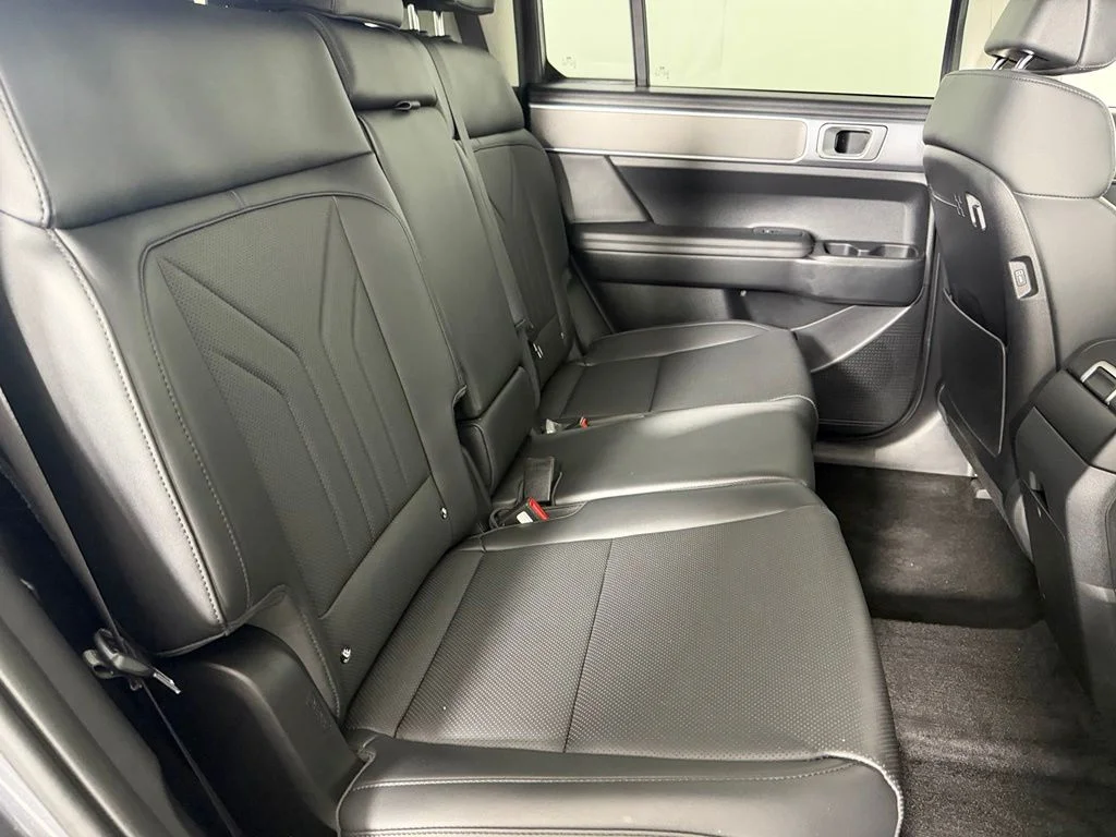 Used 2025 Gray Hyundai XRT image 31