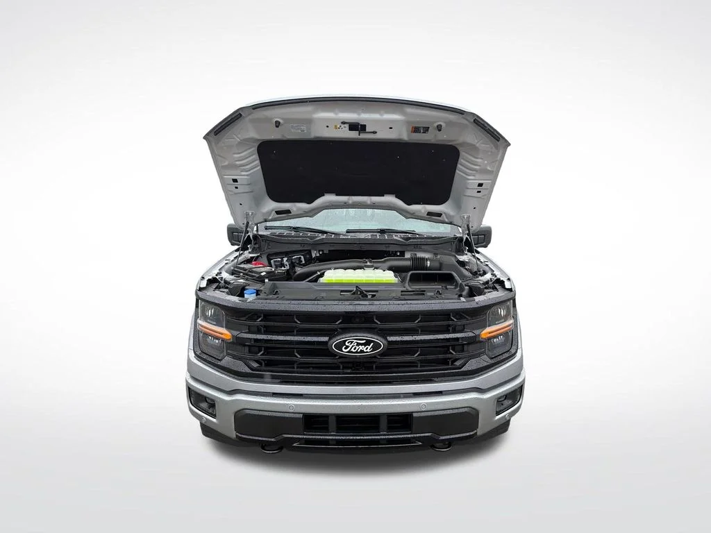 New 2026 Iconic Silver Metallic Ford XLT image 16