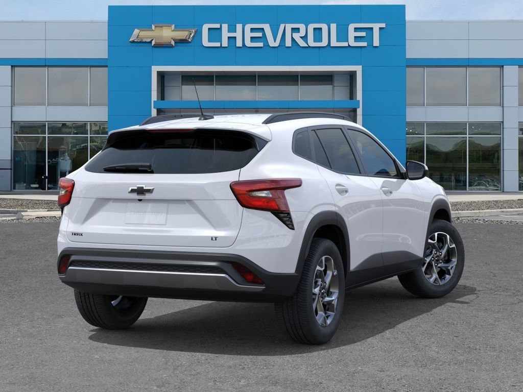 New 2026 Summit White Chevrolet LT image 4