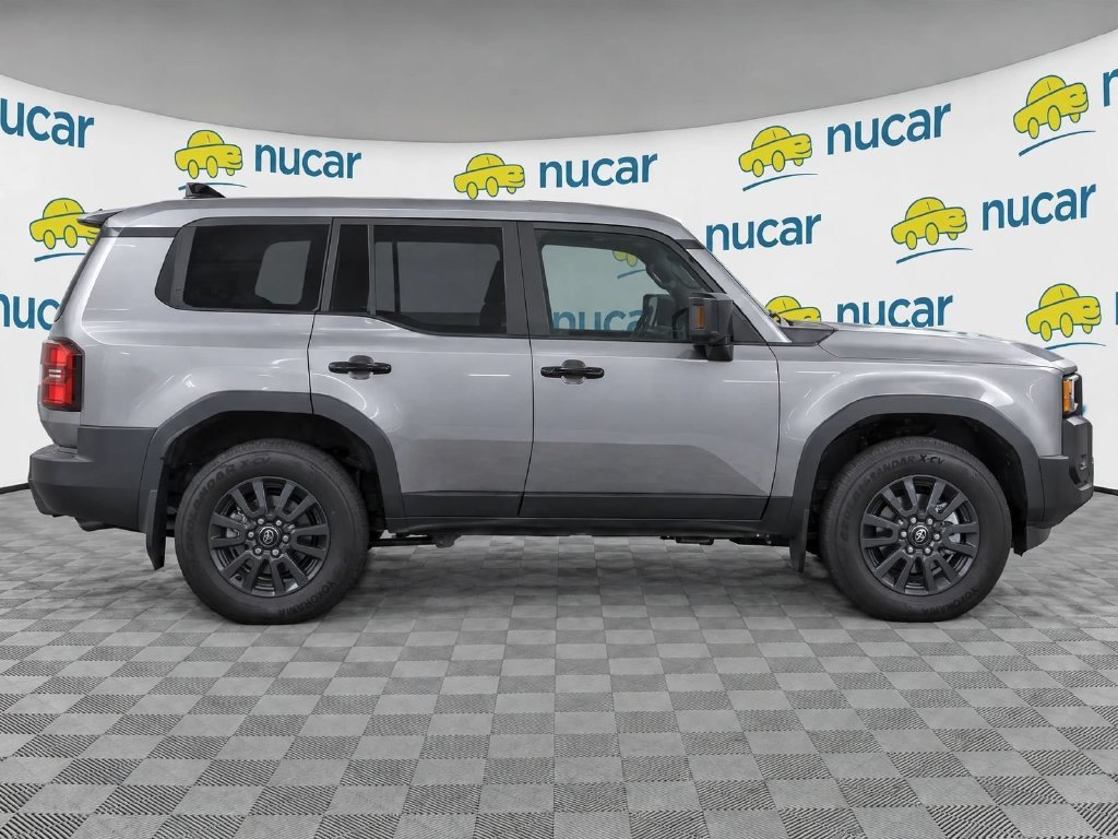 Used 2027  Toyota 1958 image 8