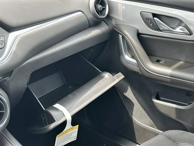 Used 2024 Gray Chevrolet LT image 31