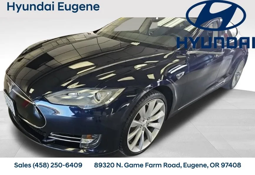 Used 2022 Black Hyundai Limited image 1