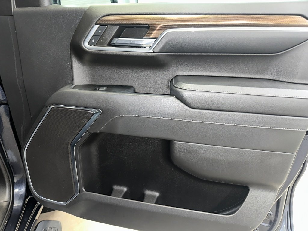 Used 2024 Dark Ash Metallic Chevrolet LT (2FL) image 32